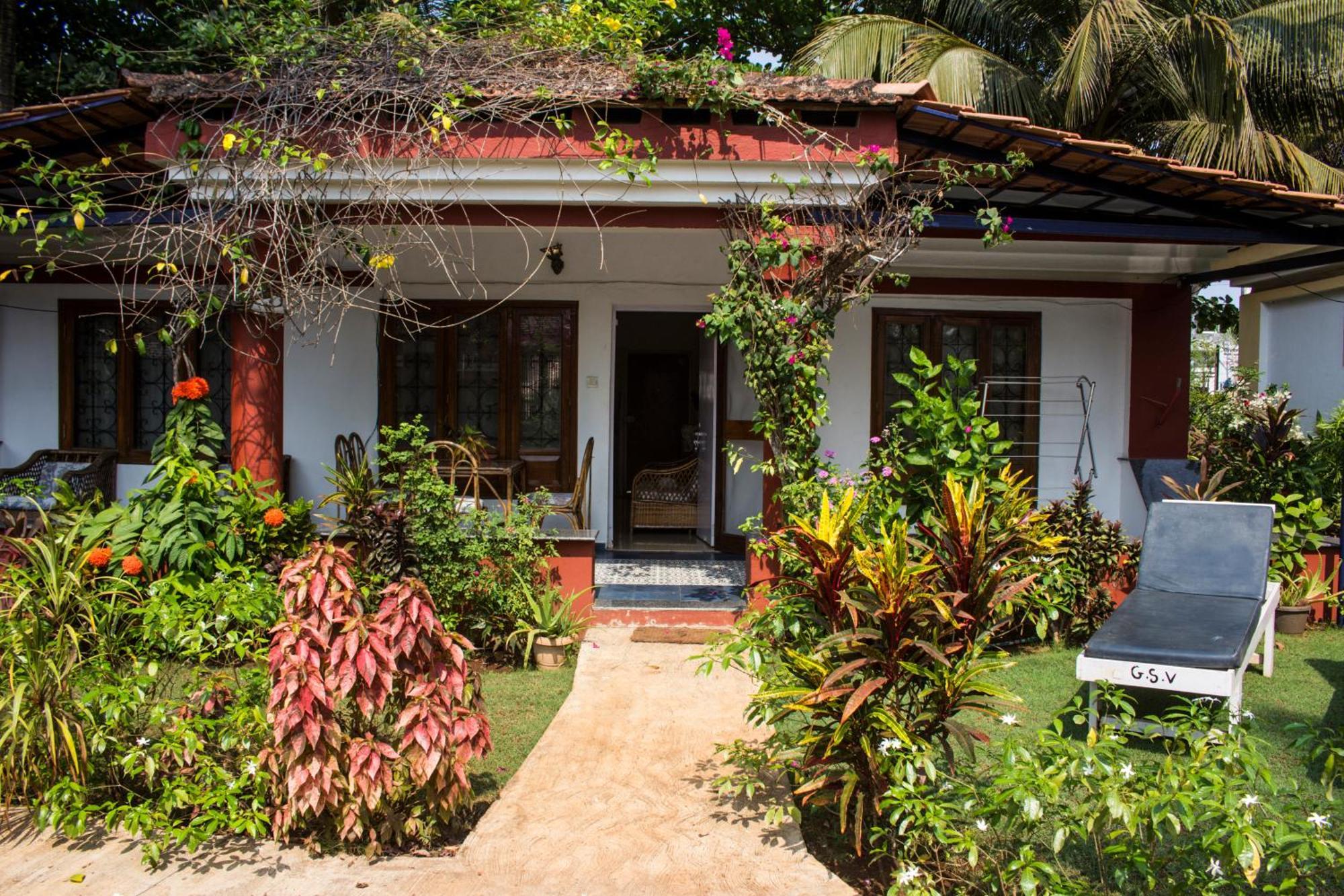 Shikara Beach Resort Cavelossim Esterno foto