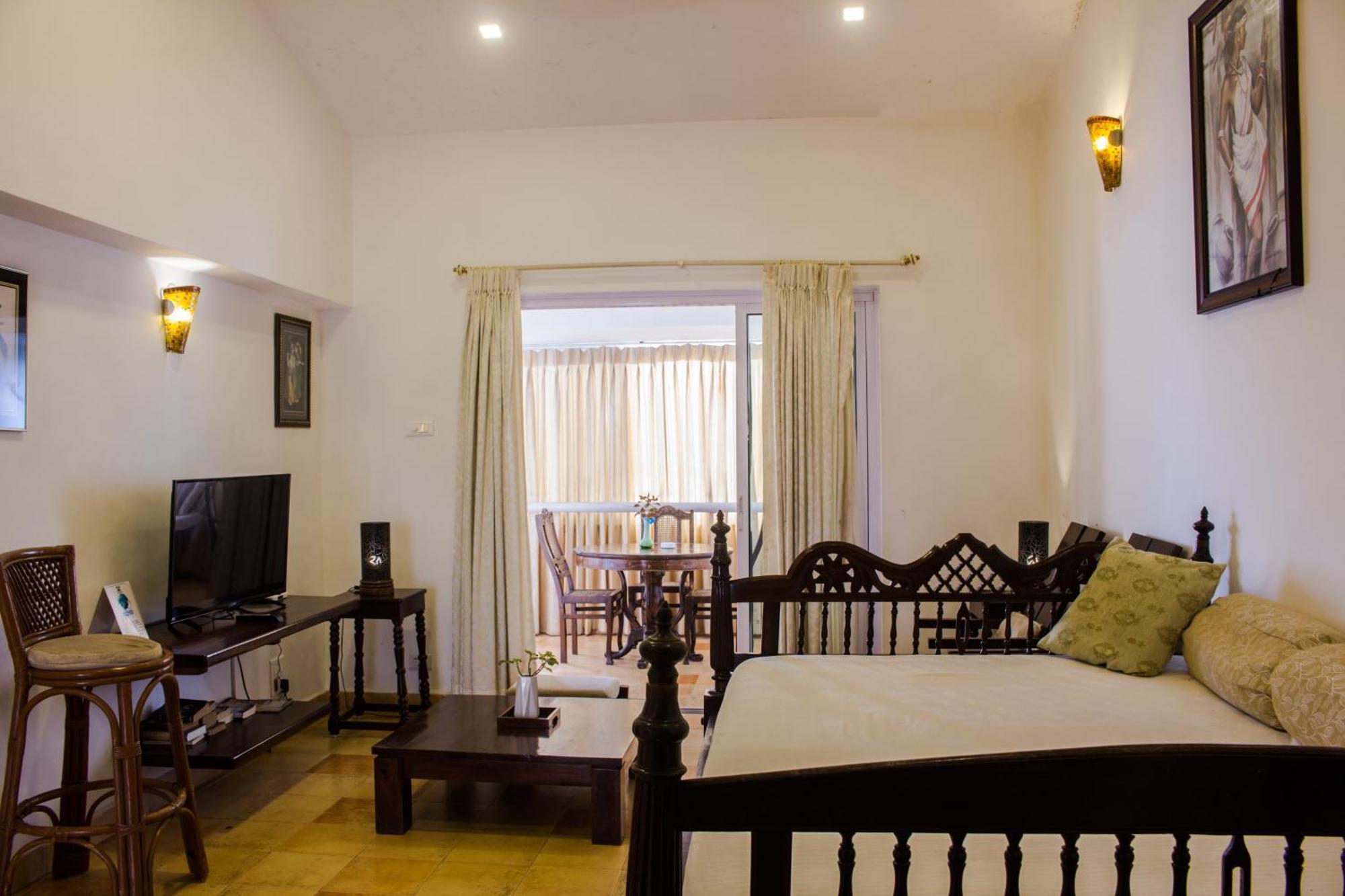 Shikara Beach Resort Cavelossim Esterno foto