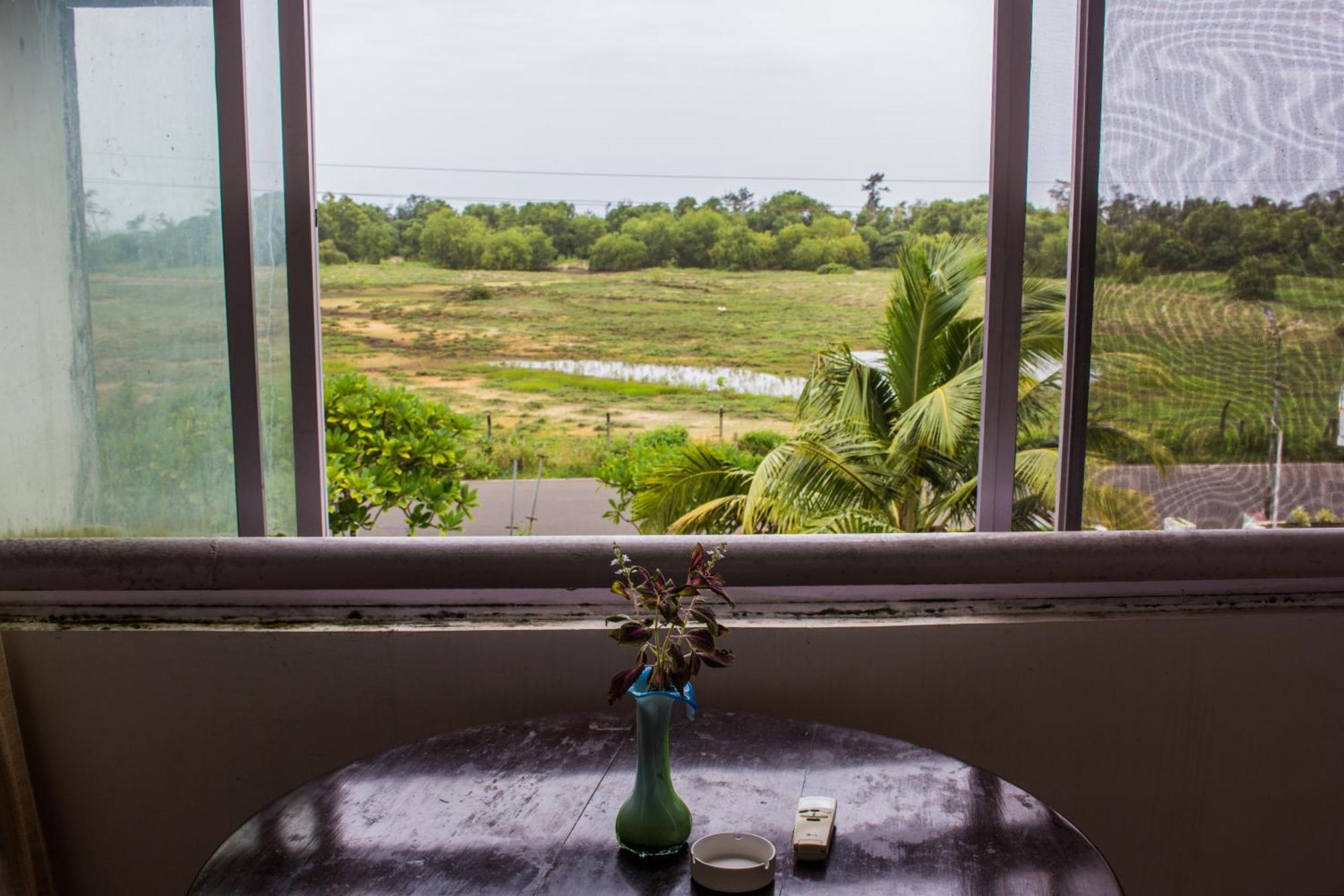 Shikara Beach Resort Cavelossim Esterno foto
