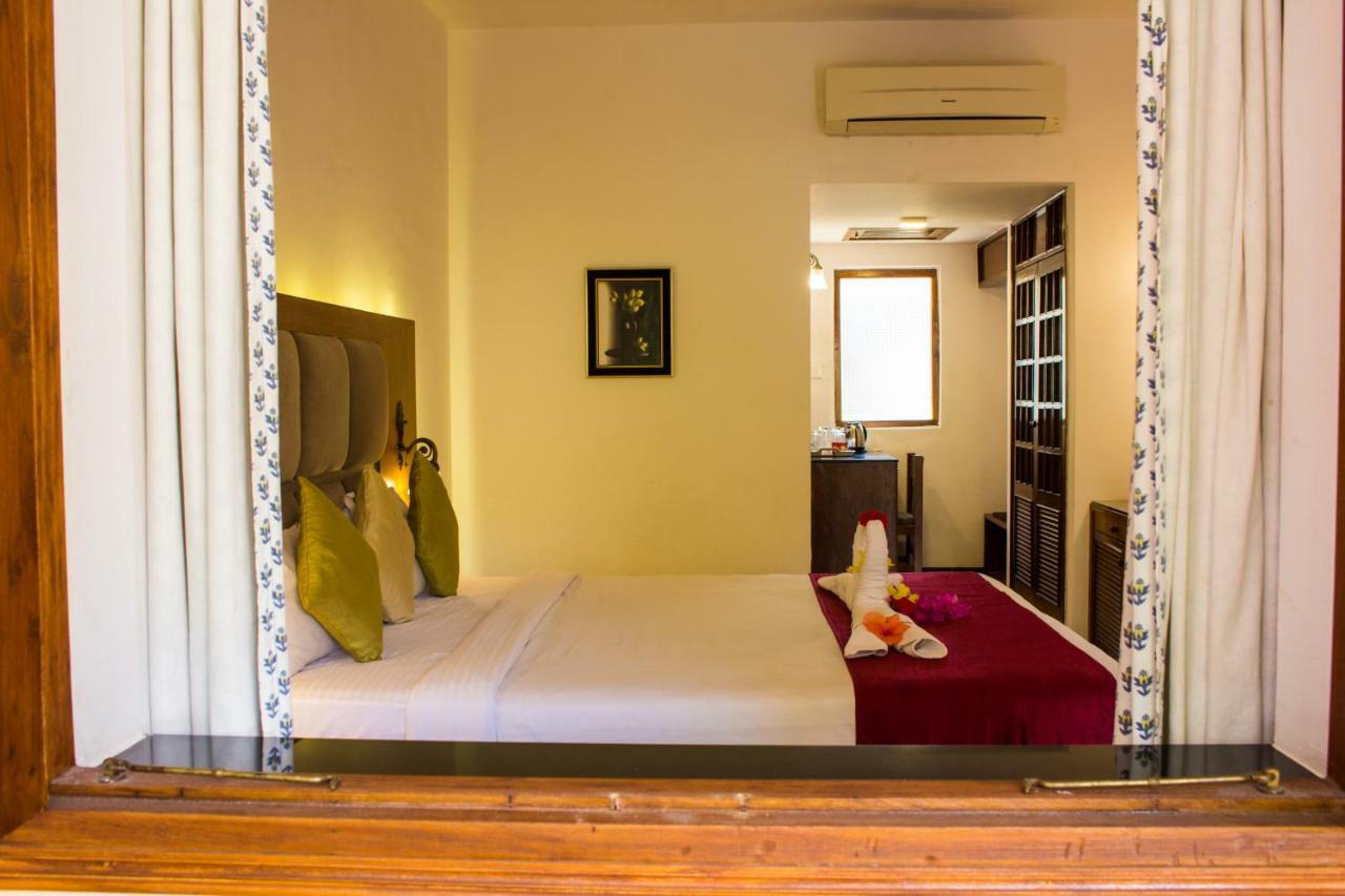 Shikara Beach Resort Cavelossim Esterno foto